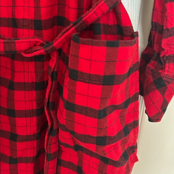 Filson Alaskan Guide Robe - Picture 5 of 11